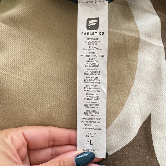 Fabletics Sports Bra - Size Large - Picture 4 of 4